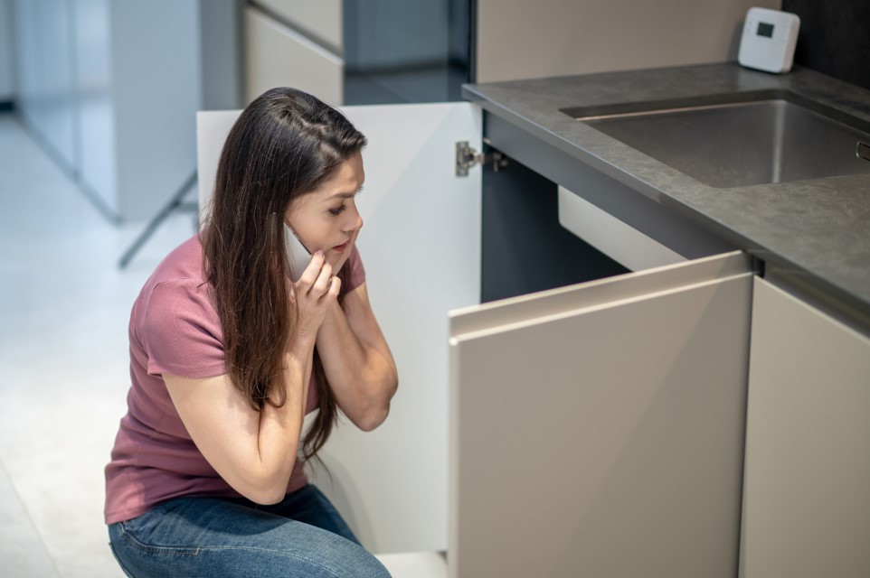 confused-woman-with-smartphone-near-ear-looking-exlusive-home-improvement-leads